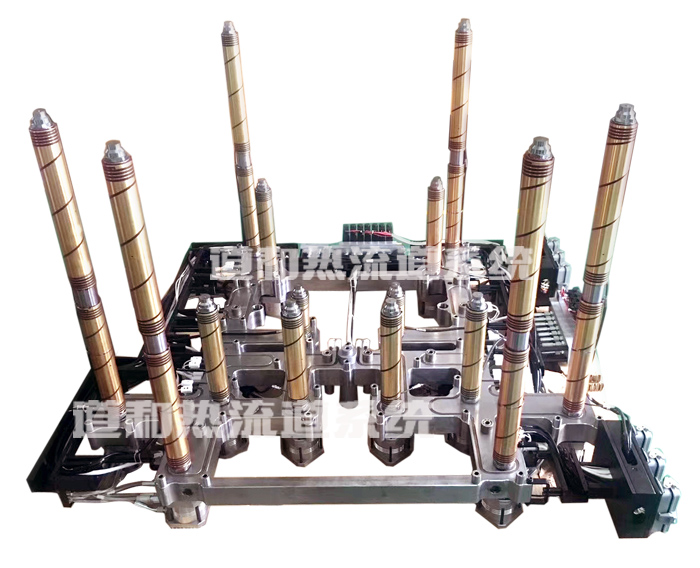 汽车整体式热流道