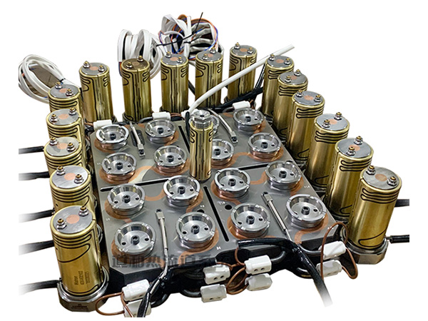 多头嘴针阀式热流道